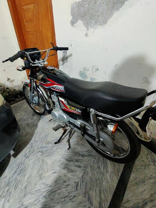 Honda CG 125 2024 1