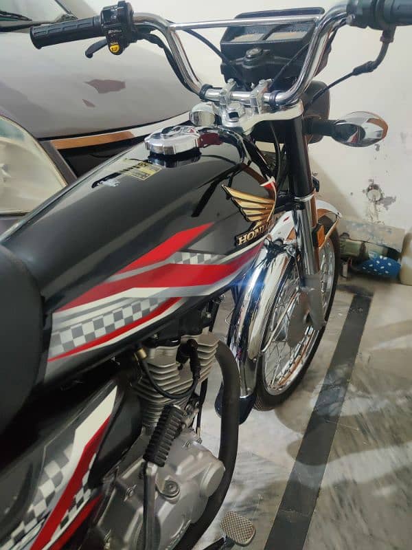 Honda CG 125 2024 2