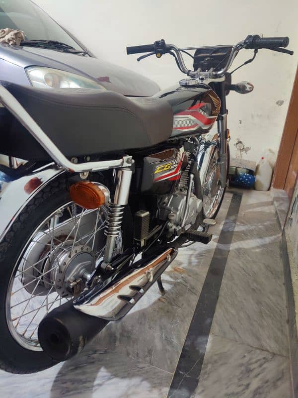 Honda CG 125 2024 3