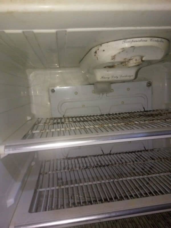 Fridge 0