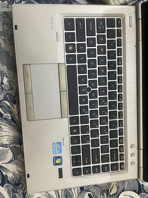 HP EliteBook 8460P 2