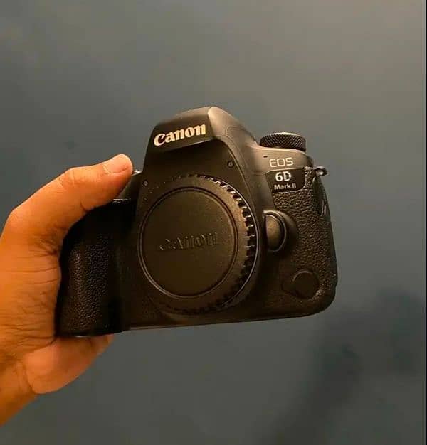 Canon 6D mark 2 0