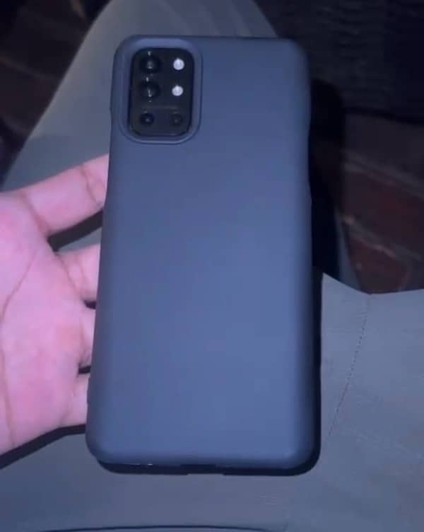 oneplus 9r 1