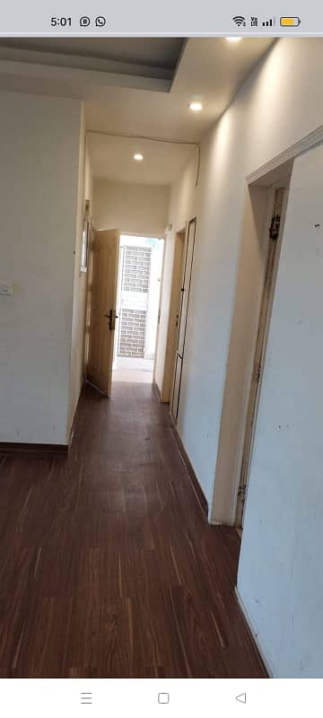 Spacious 4-Bedroom Apartment for Rent in Clifton Block 3, Karachi 1