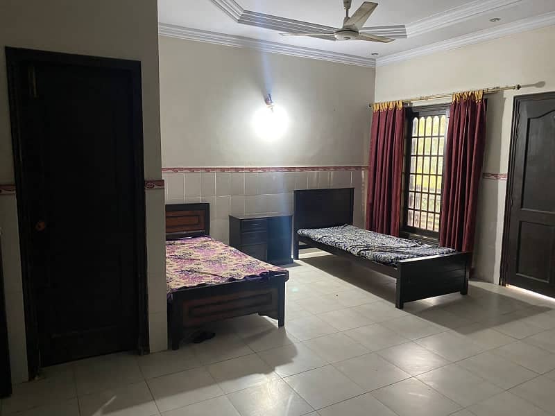 I. 8 Fully Furnished Room Available For Rent 4