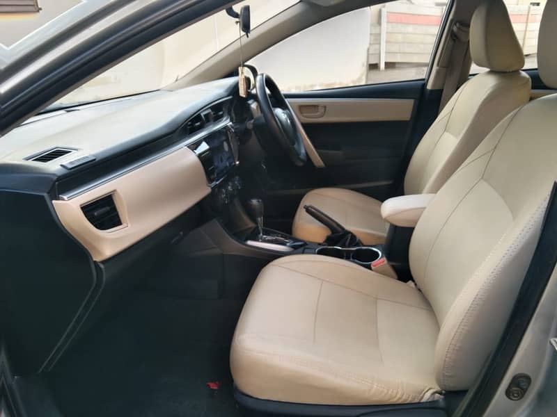 Toyota Corolla GLI Automatic  2015 4