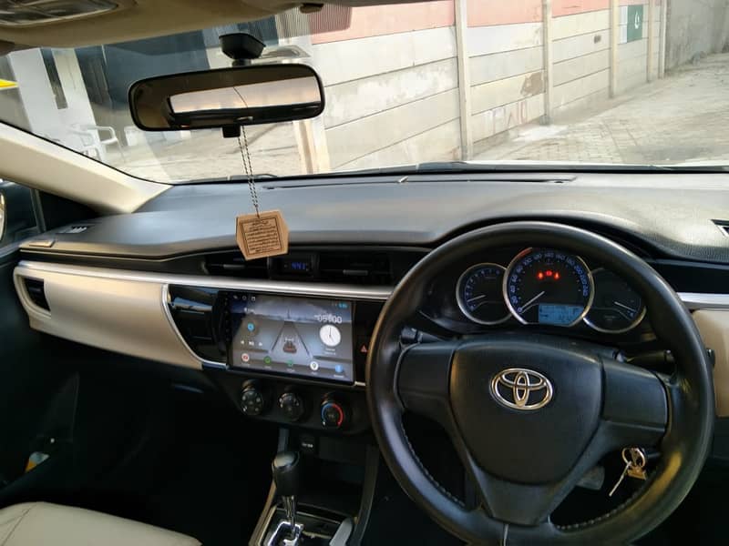 Toyota Corolla GLI Automatic  2015 11