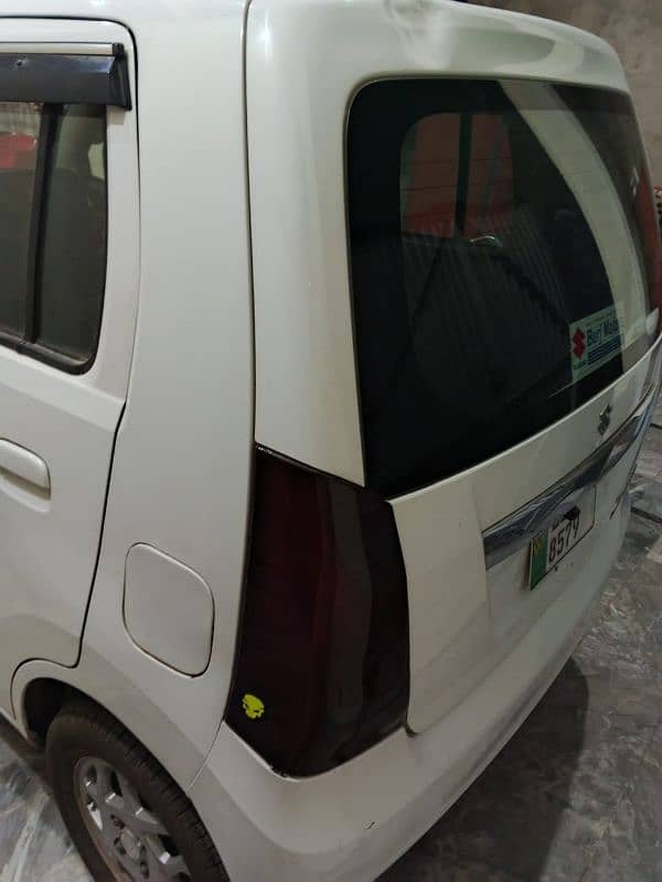 Suzuki Wagon R 2019 3