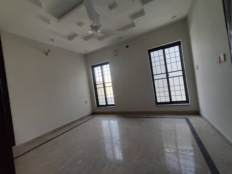 1 kanal Lavish Bungalow On Top Location For Rent In DHA Phase 5 Lahore 7