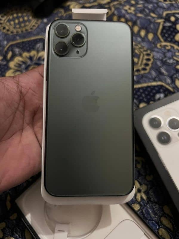 iphone 11 pro 256gb (non pta) 0