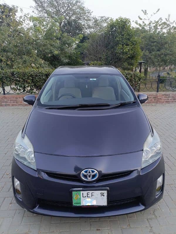 Toyota Prius 2011 Model/2014 Register 0