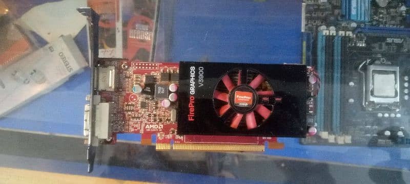 AMD 1GB DDR3 128BIT GRAPHICS CARD AMD V3900 0