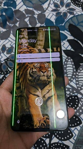 One Plus 8T Green lines on screen 0