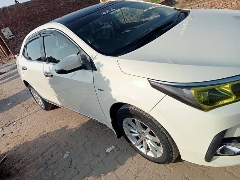 Toyota Corolla GLI 2015 10