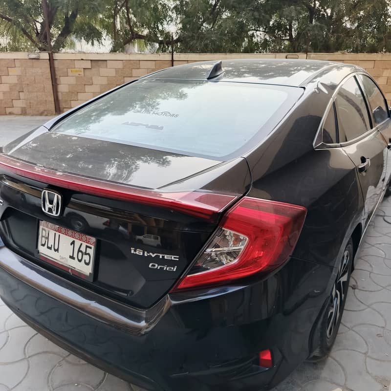 Honda Civic VTi Oriel Prosmatec 2018 10