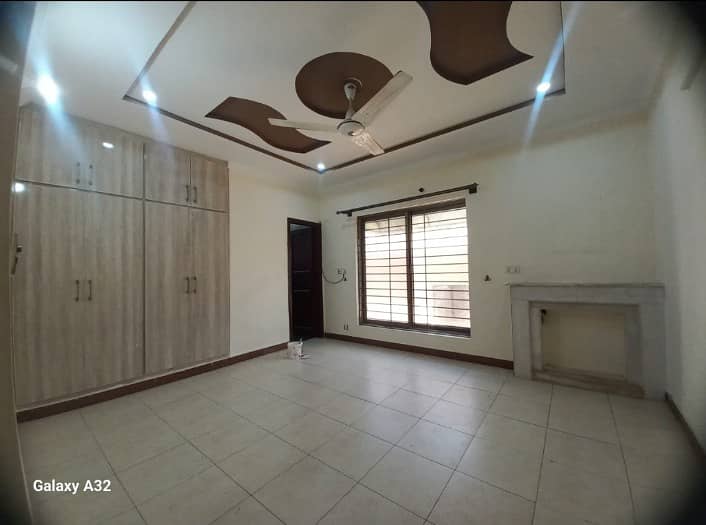 Beautiful Luxury 12 Marla Upper Portion Available For Rent 2