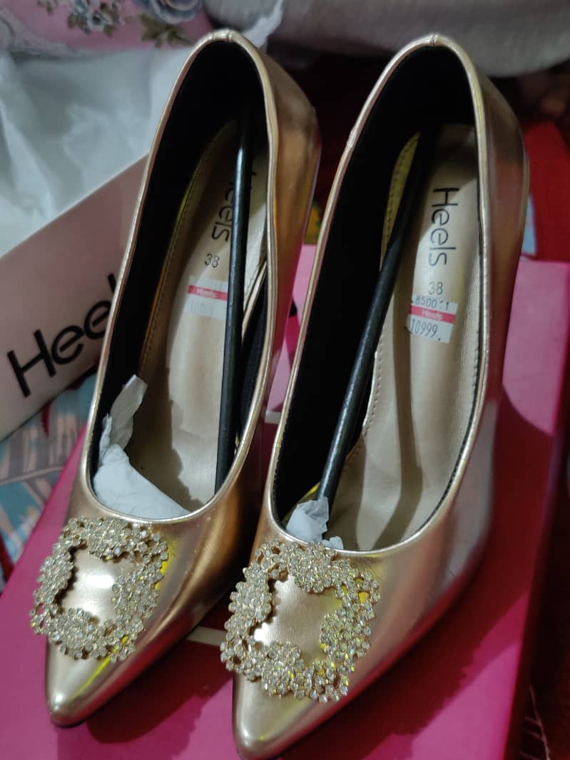 Heels brand . . 4