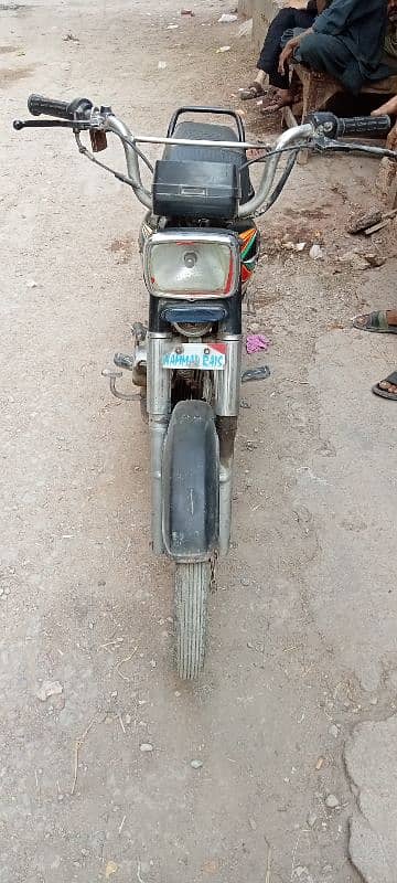 Unique Bike 70CC all okay my contact number 03160010796 5