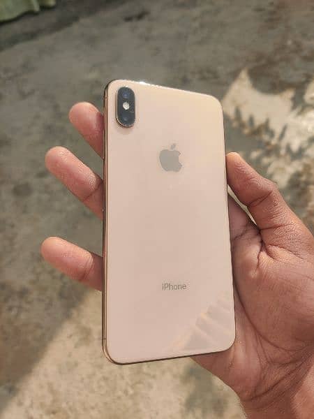 iPhone Xs max 3