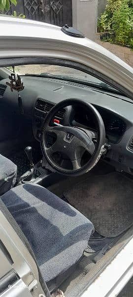 Honda Civic EXi 2000 4