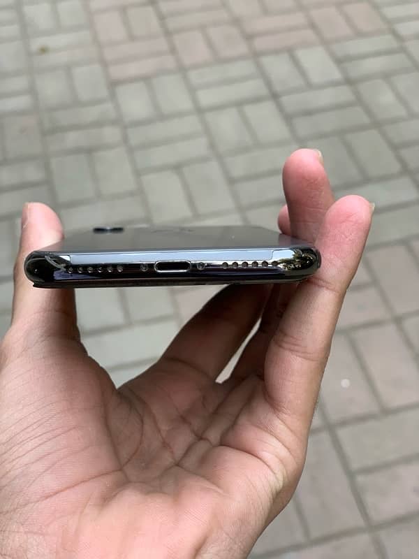 Iphone X 64 condition 10/10 2