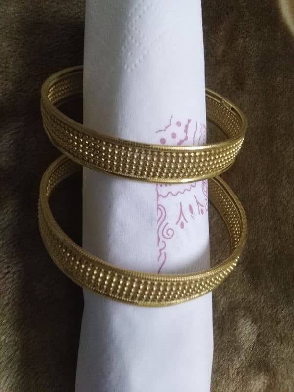 Gold Bangles UAE Imported jewellery 1