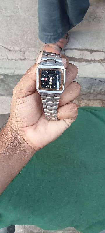 60 year old watch All okay Bast 10/10 my contact number 03160010796 3