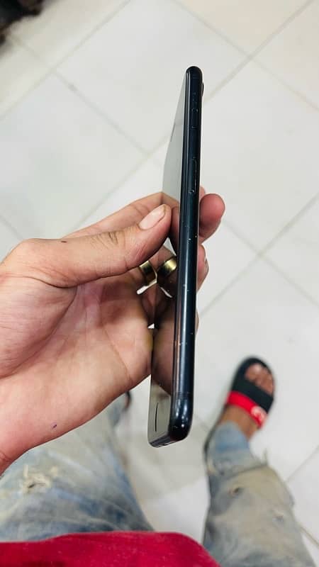 I Phone 7 Plus ( 256 gb ) Official Pta Aprroved 2