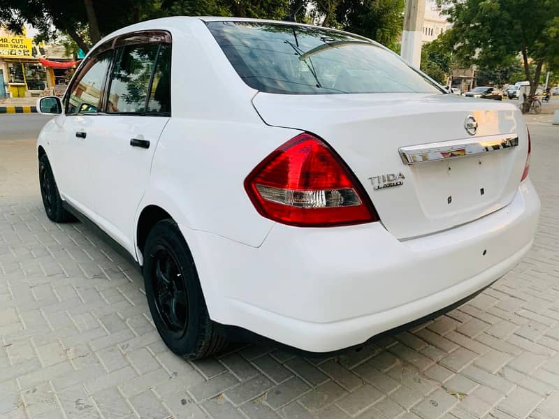 Nissan Tiida 2007 /2012 registration 2