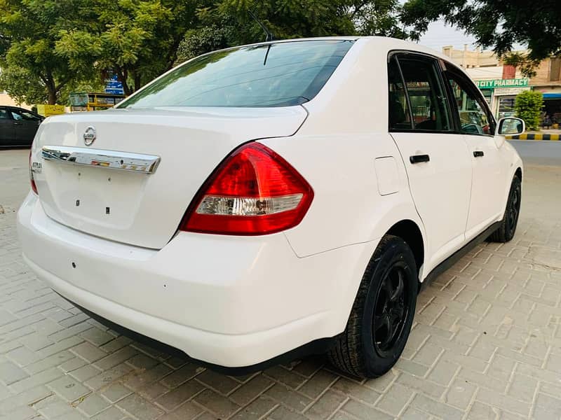 Nissan Tiida 2007 /2012 registration 3