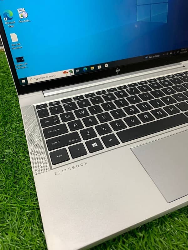 HP  Elitebook 830g7 ! CORE i7 10th Generation 4