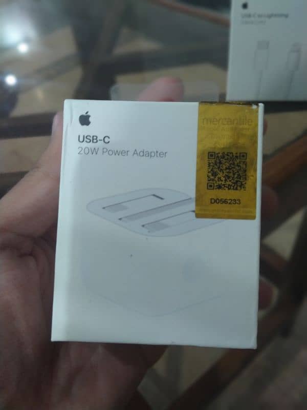 iphone mercantile genione charger 20 watt 1