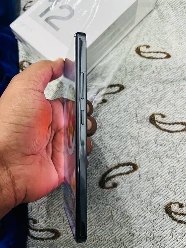 Oppo RENO 12F 8/256 3