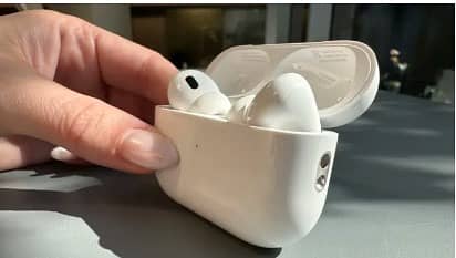 Air pods , Air Pods Pro 1