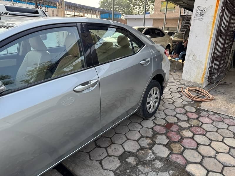 Toyota Corolla GLI 2015 0