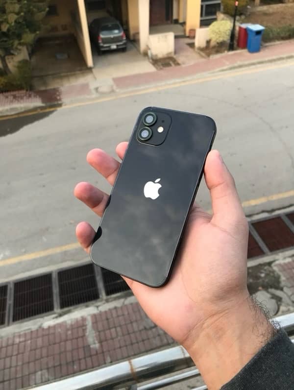 IPHONE 12 NON PTA WITH BOX 0