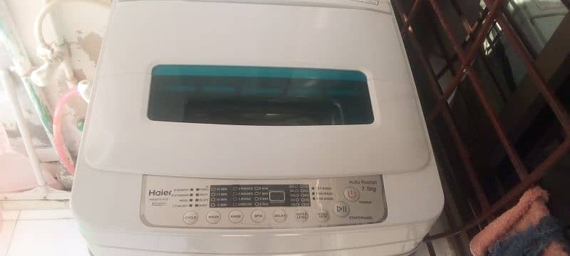 Haier Automatic washing machine. 3