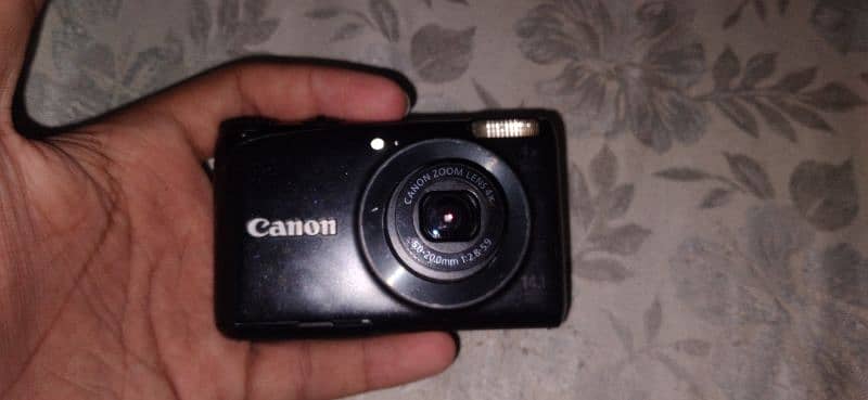 conon camera 2