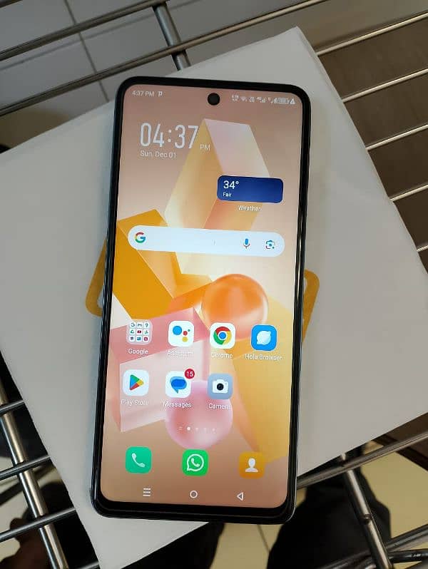 infinix hit 40pro 8+8/256 0