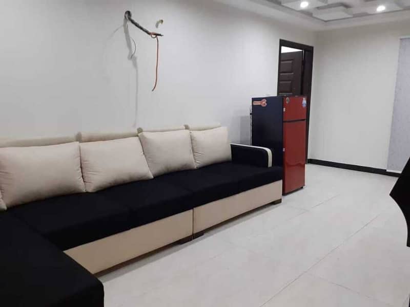 1 Bed Fully Furnished Flat Available For Rent in Sector E Bahria Town Lahore 0