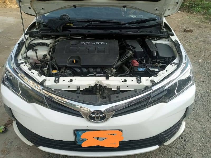 Toyota Corolla Altis 2018 4