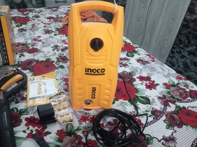 Car washer INECO 1