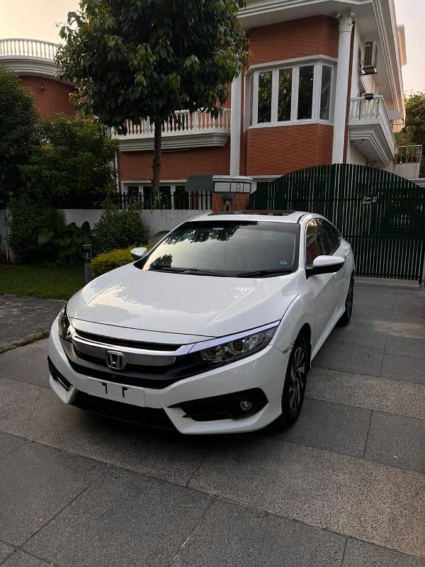 Honda Civic Oriel 2018 8