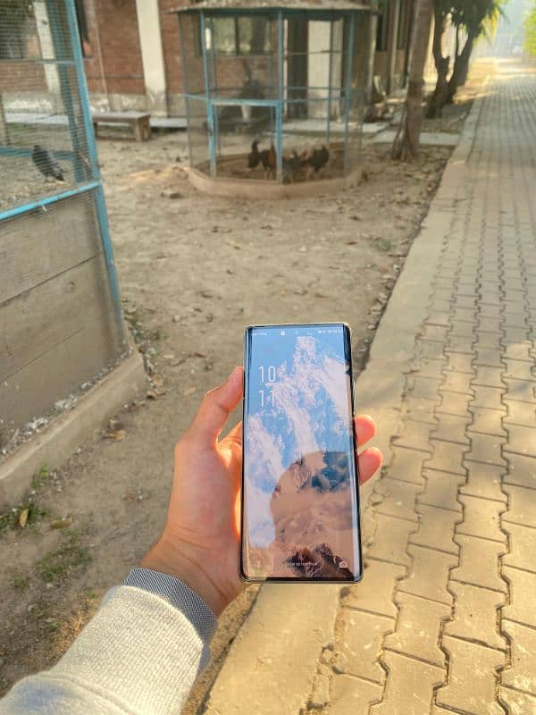 Infinix note 40 pro 256 GB 1