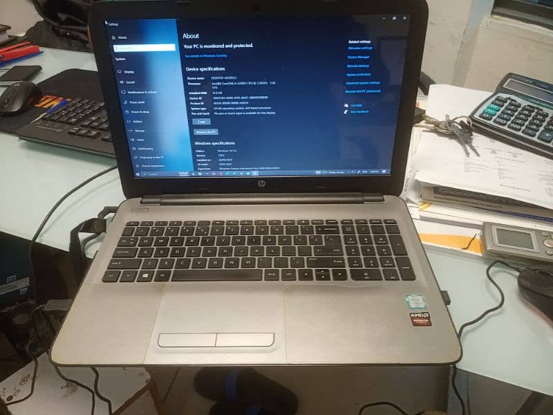 HP TPN-C125 LAPTOP 1