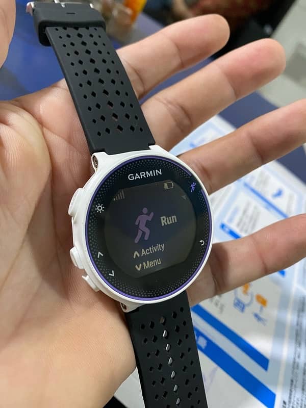 Garmin Forerunner 230 GPS watch 0