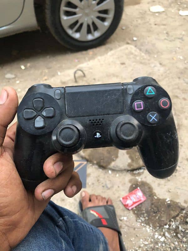 Ps4 and Ps5 Controllers available 7