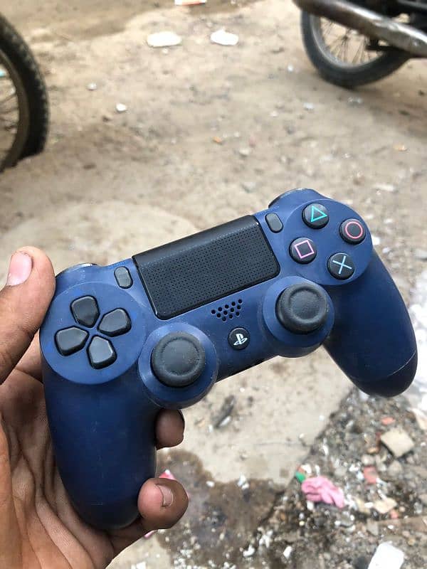 Ps4 and Ps5 Controllers available 10