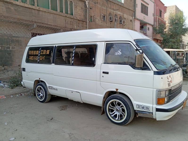 Toyota Hiace 3