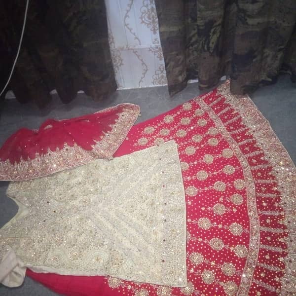 bridal lehnga 4